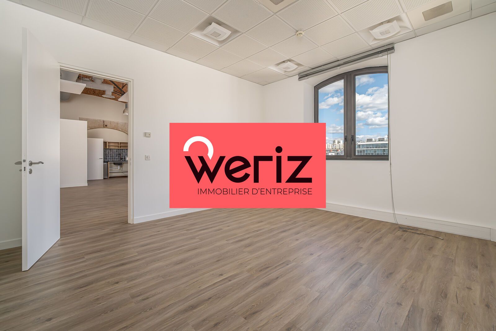 bureaux en location sur MARSEILLE (13002) - Voir les photos  Location Bureaux Marseille 2 13002