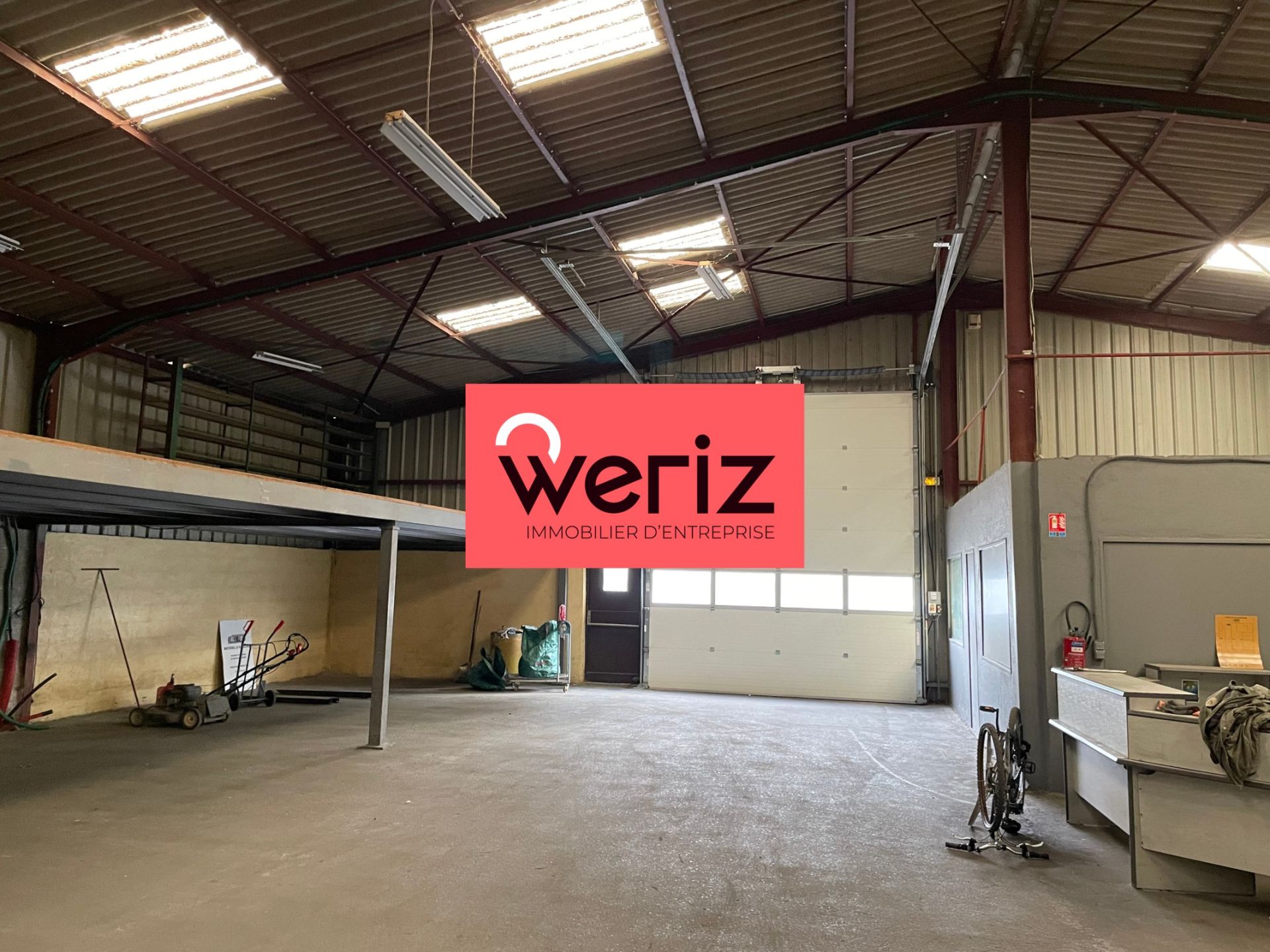 Location Entrepôt Marignane 13700
