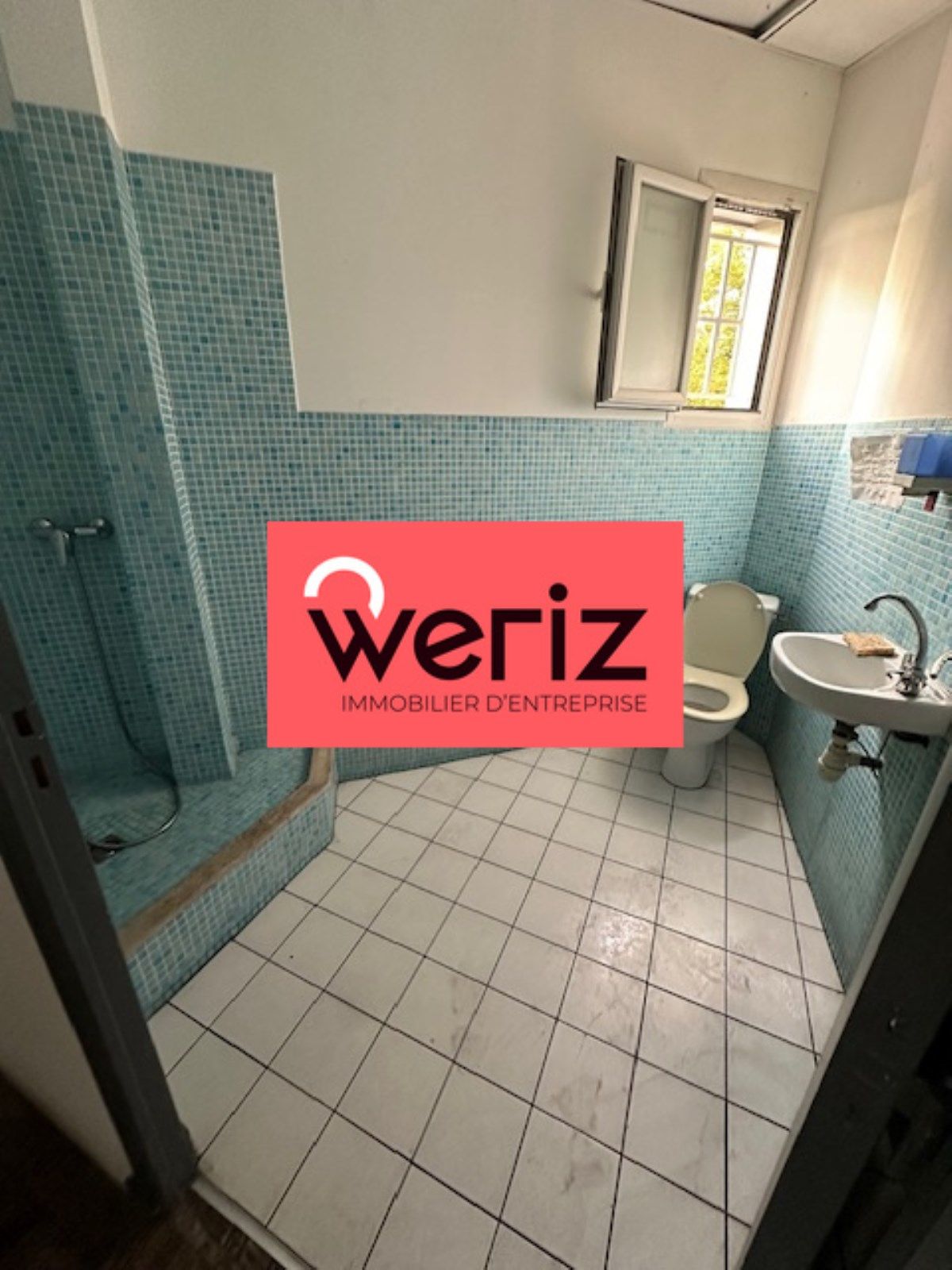 Location Entrepôt Aubagne 13400