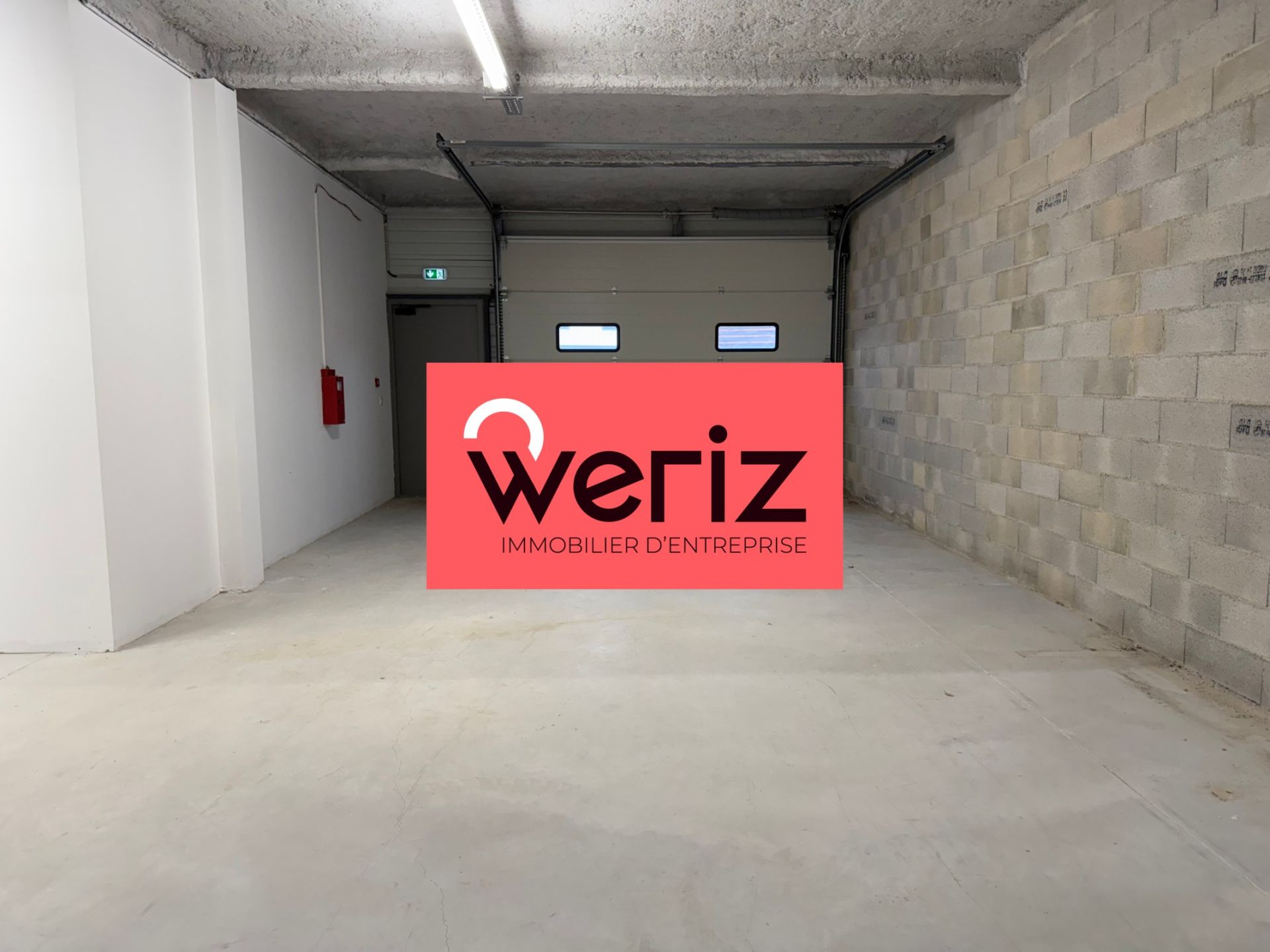 Location Entrepôt Aubagne 13400