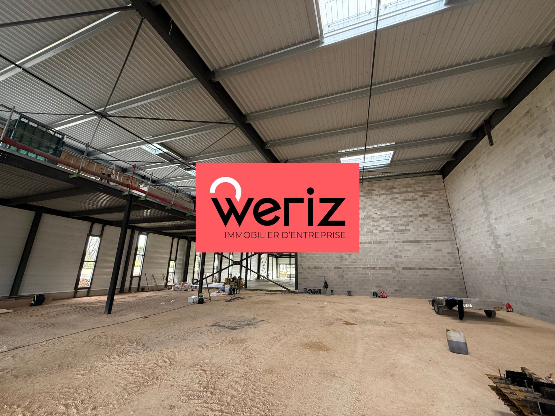 Vente Entrepôt Rousset 13790