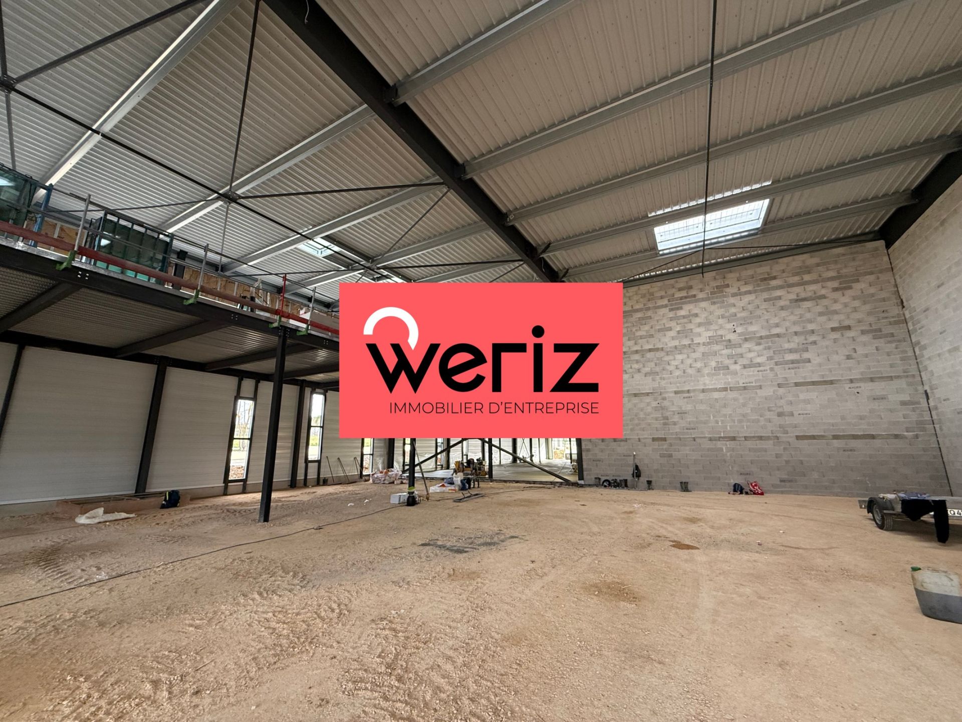 Vente Entrepôt Rousset 13790