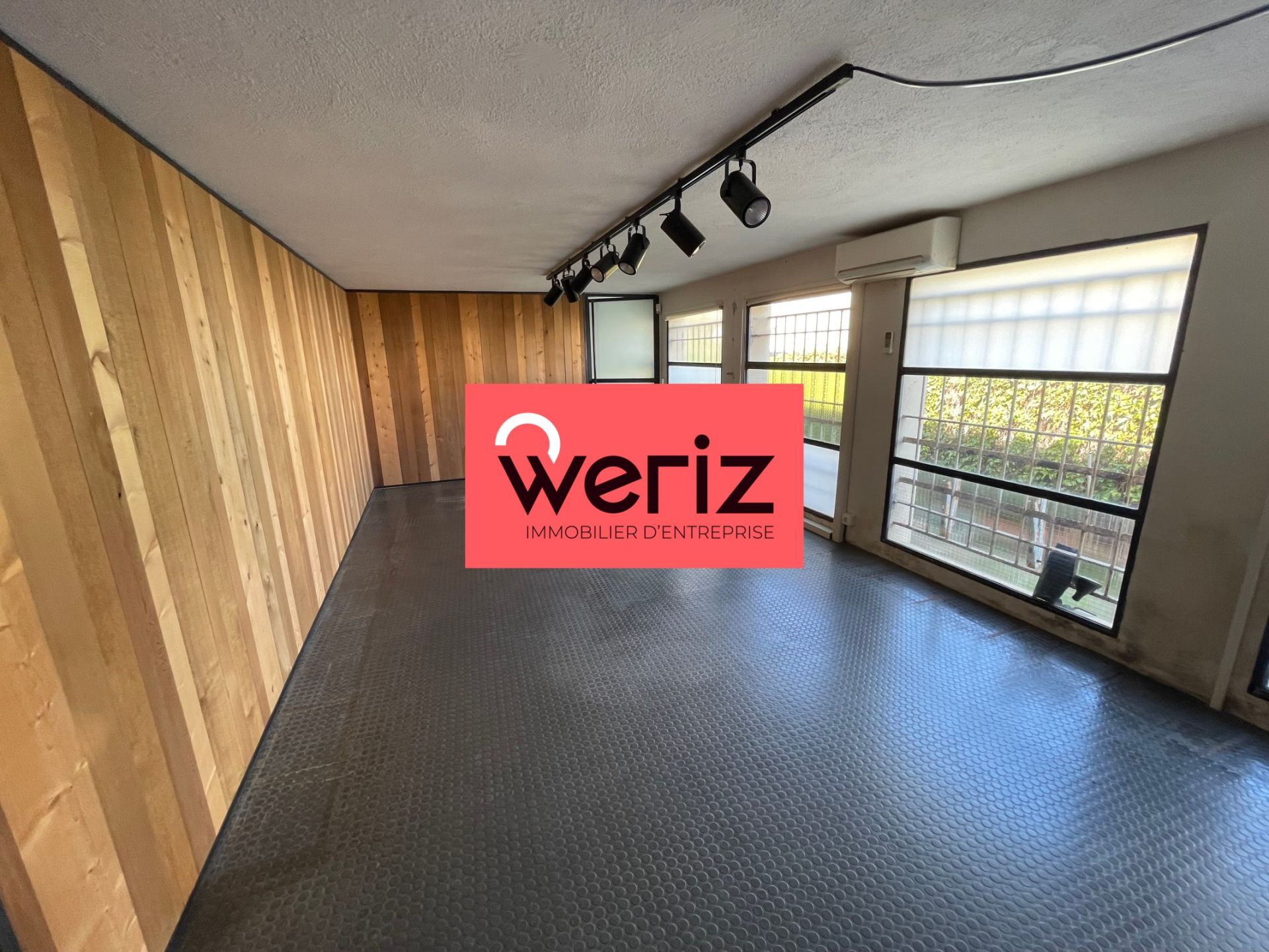 Location Entrepôt Marseille 8 13008