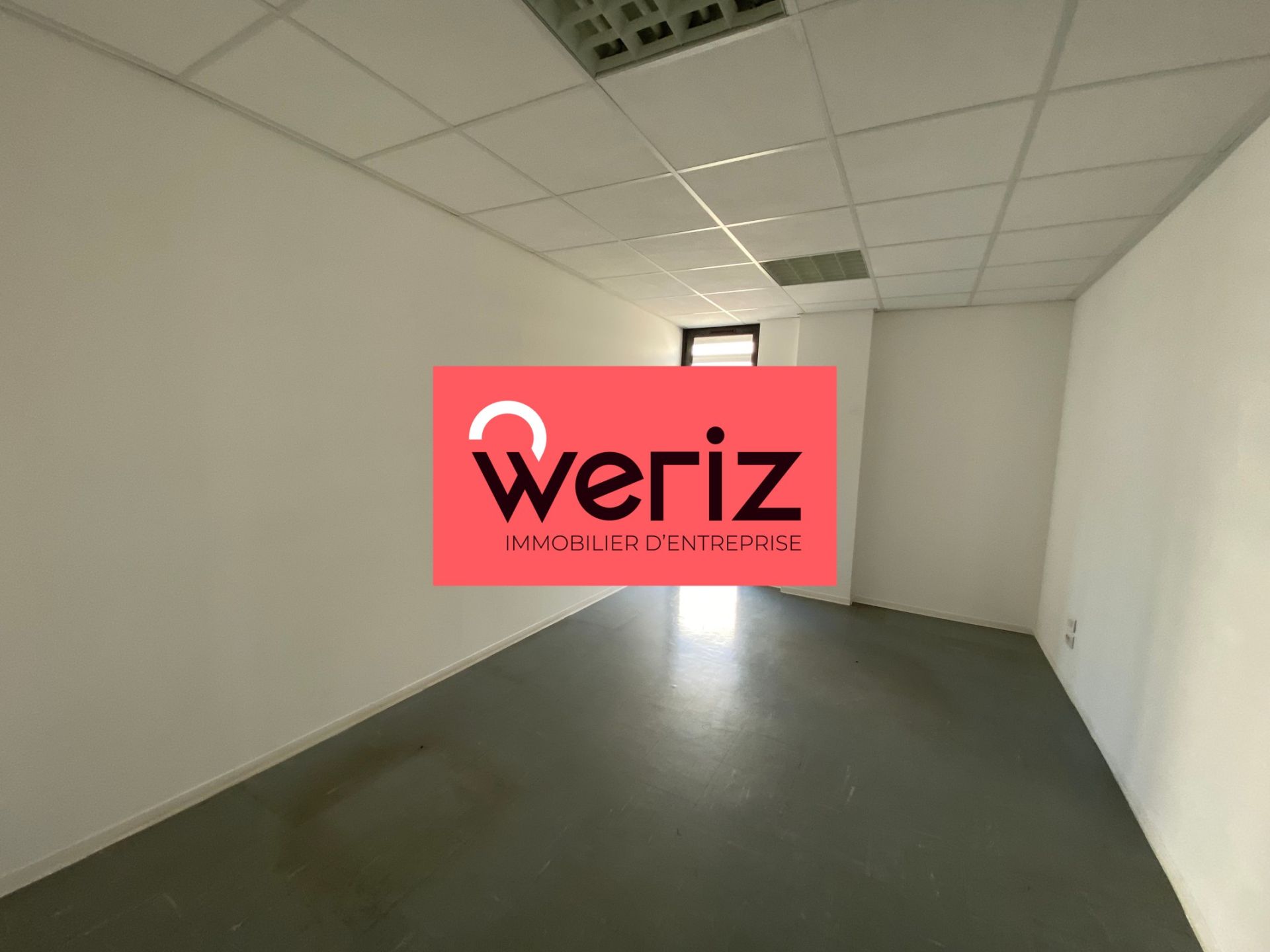 Vente Entrepôt Esparron-de-Verdon 04800