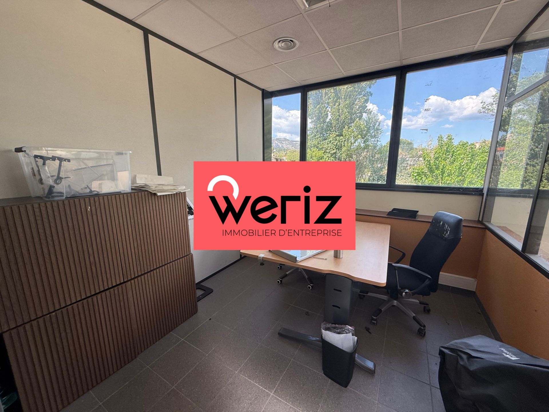 Location Entrepôt Aubagne 13400