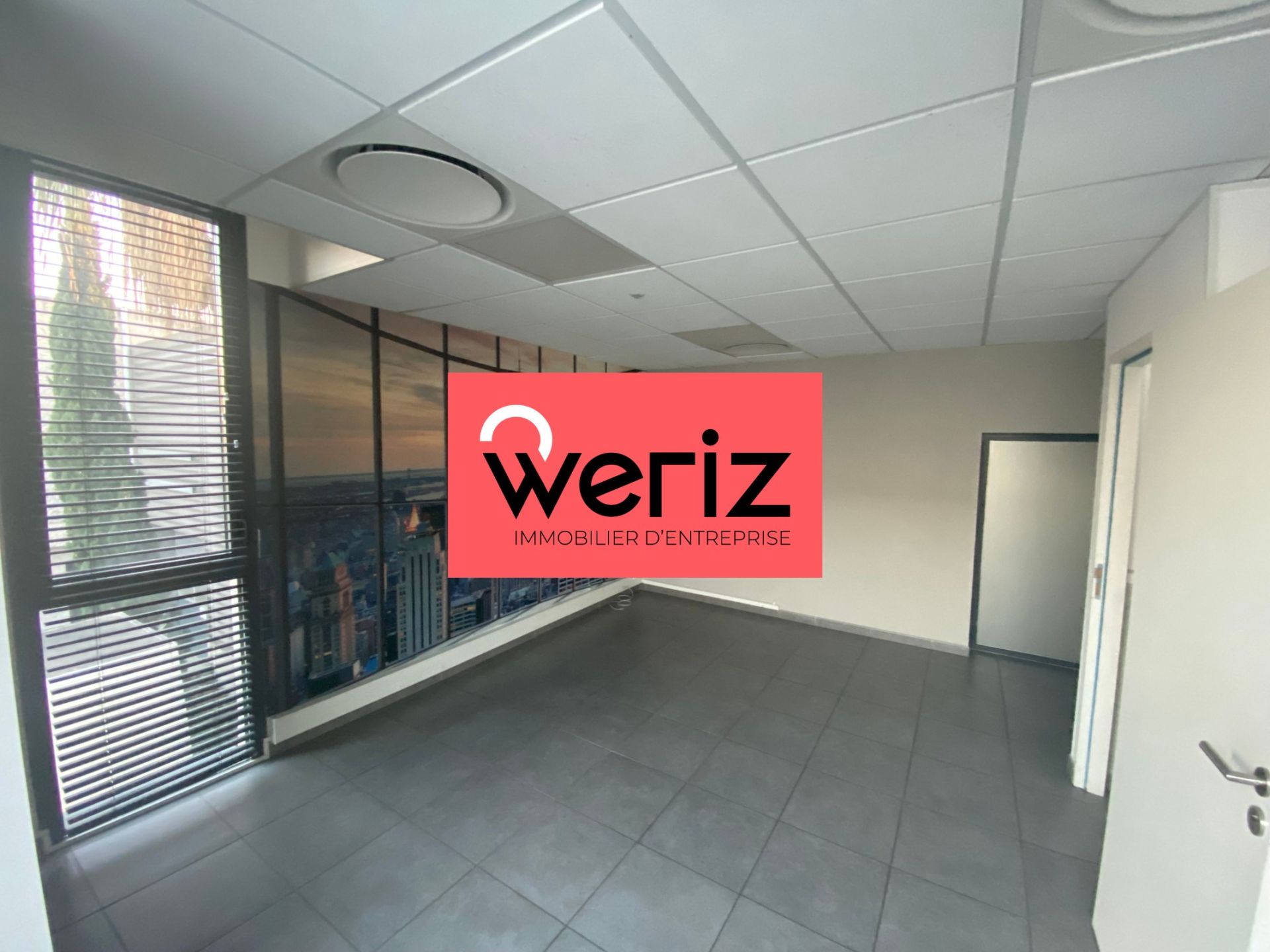 Location Entrepôt Marseille 15 13015