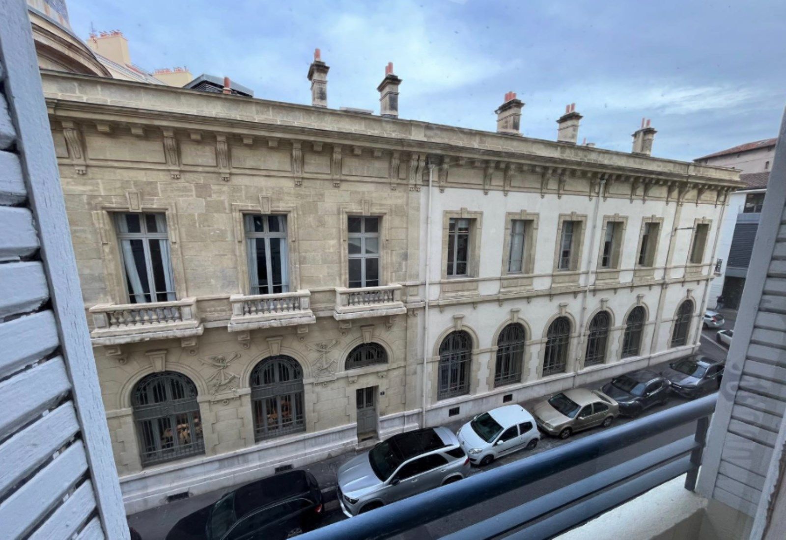 bureaux en location sur MARSEILLE (13002)