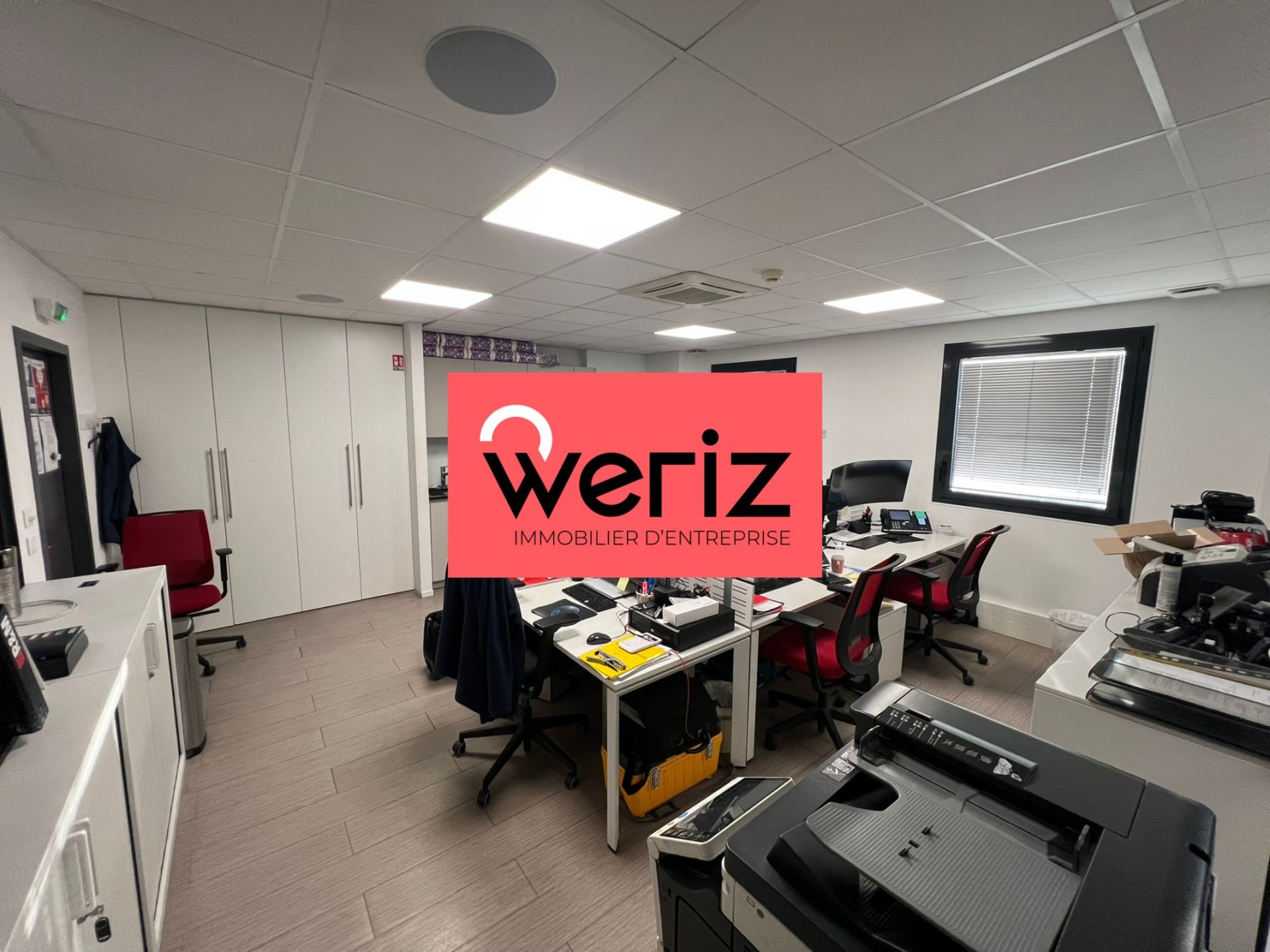 Location Entrepôt Rousset 13790