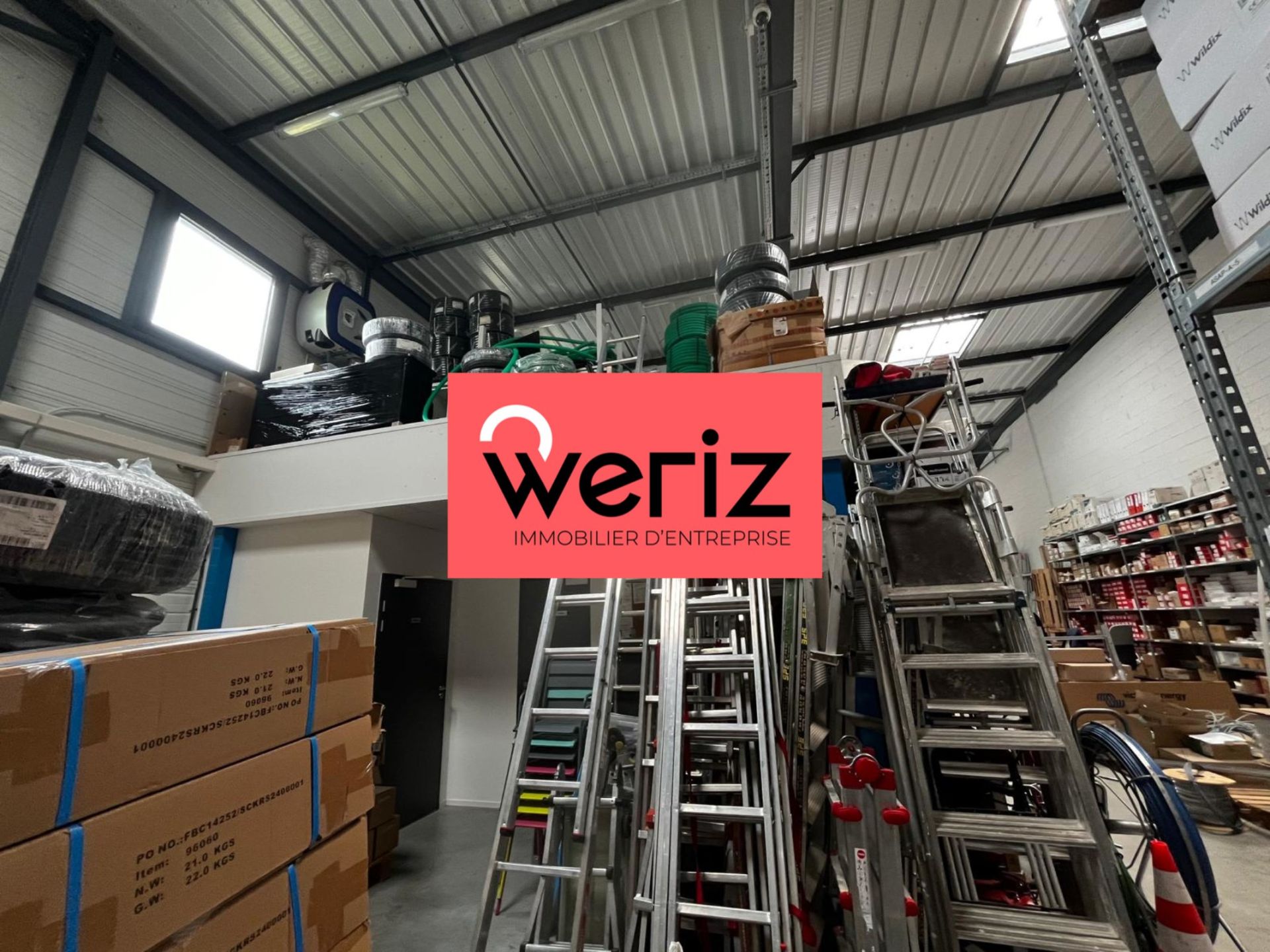 Location Entrepôt Rousset 13790