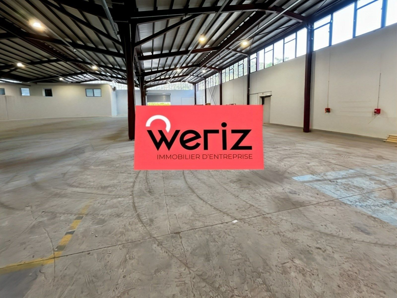 Location Entrepôt Aubagne 13400
