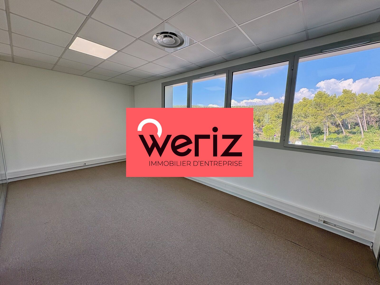 bureaux en location sur CASSIS (13260) - Voir les photos  Location Bureaux Cassis 13260