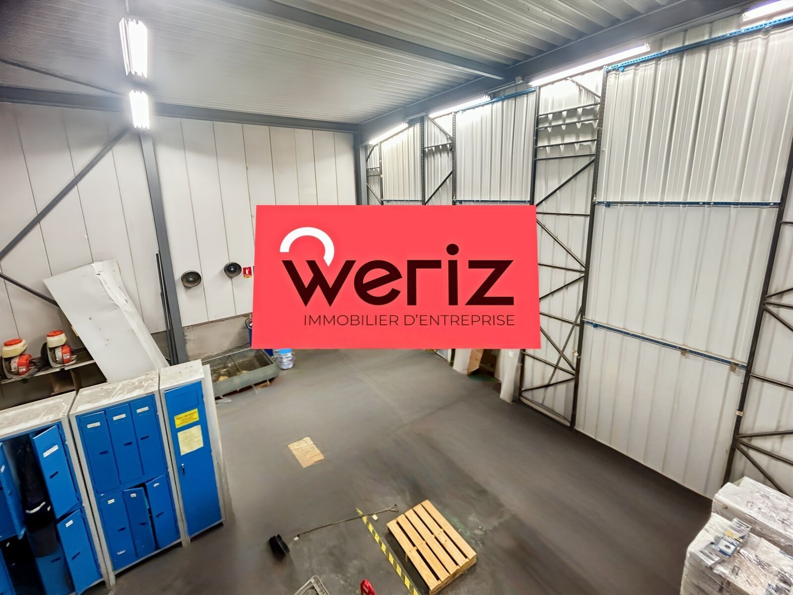 entrepôt en location sur VITROLLES (13127)