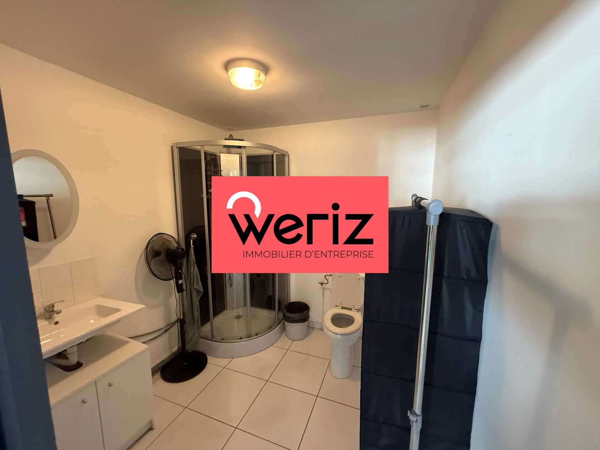 Location Entrepôt Vitrolles 13127