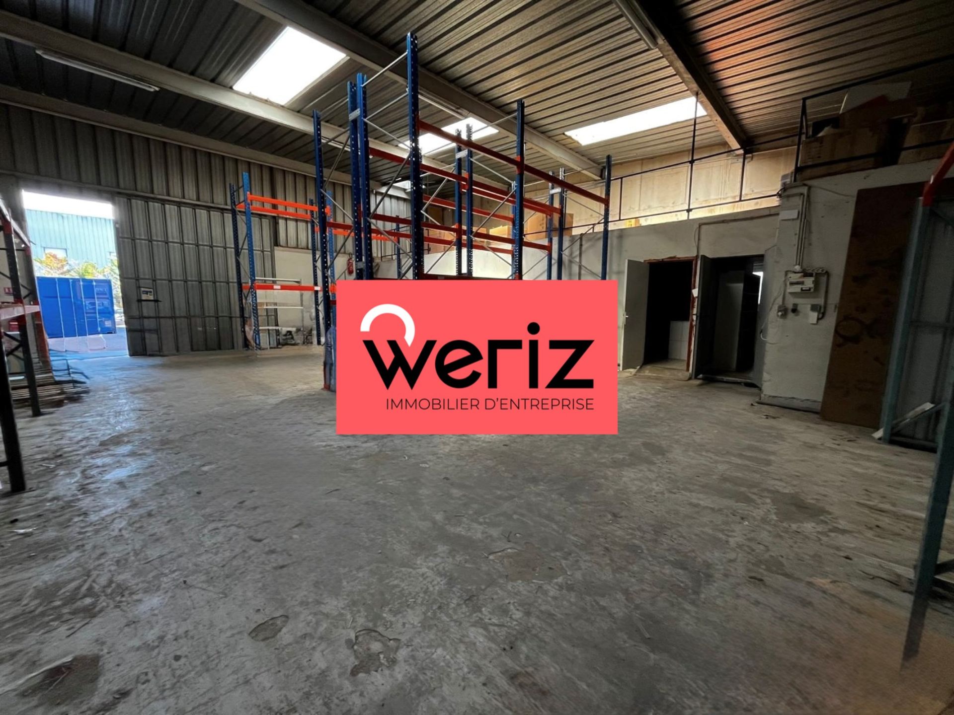 entrepôt en location sur VELAUX (13880)