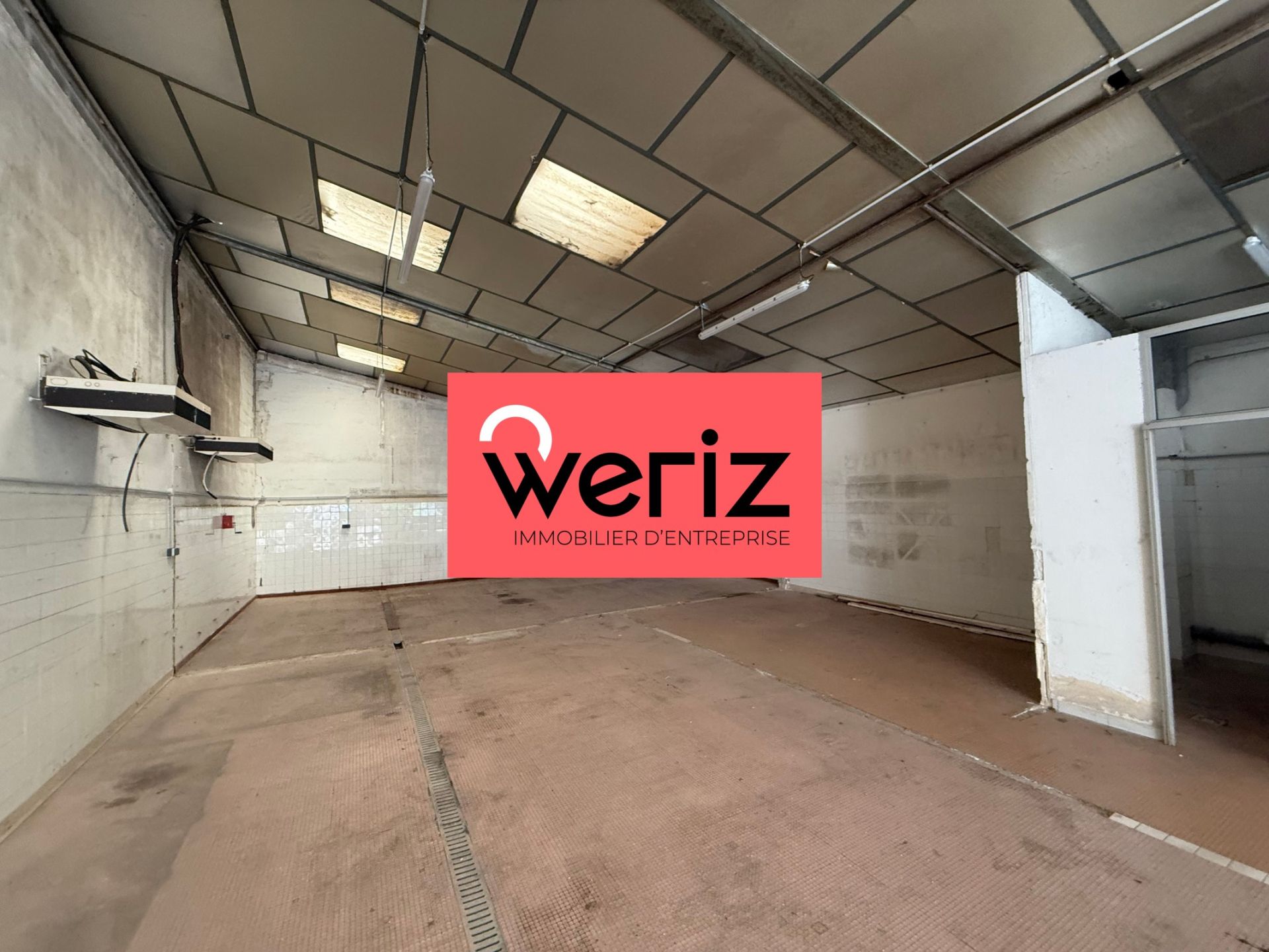 entrepôt en location sur AIX EN PROVENCE (13100)