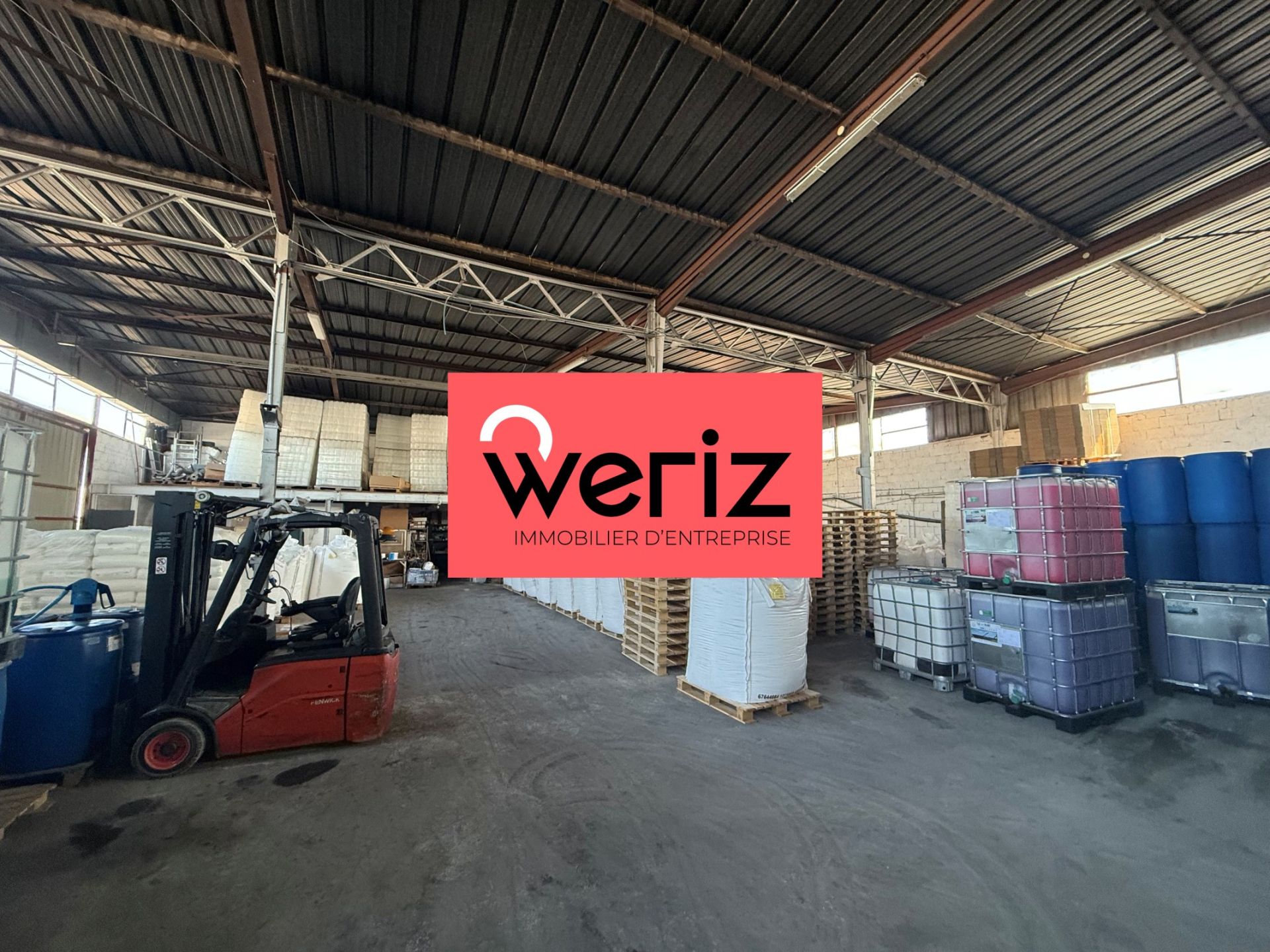 entrepôt en location sur VITROLLES (13127)