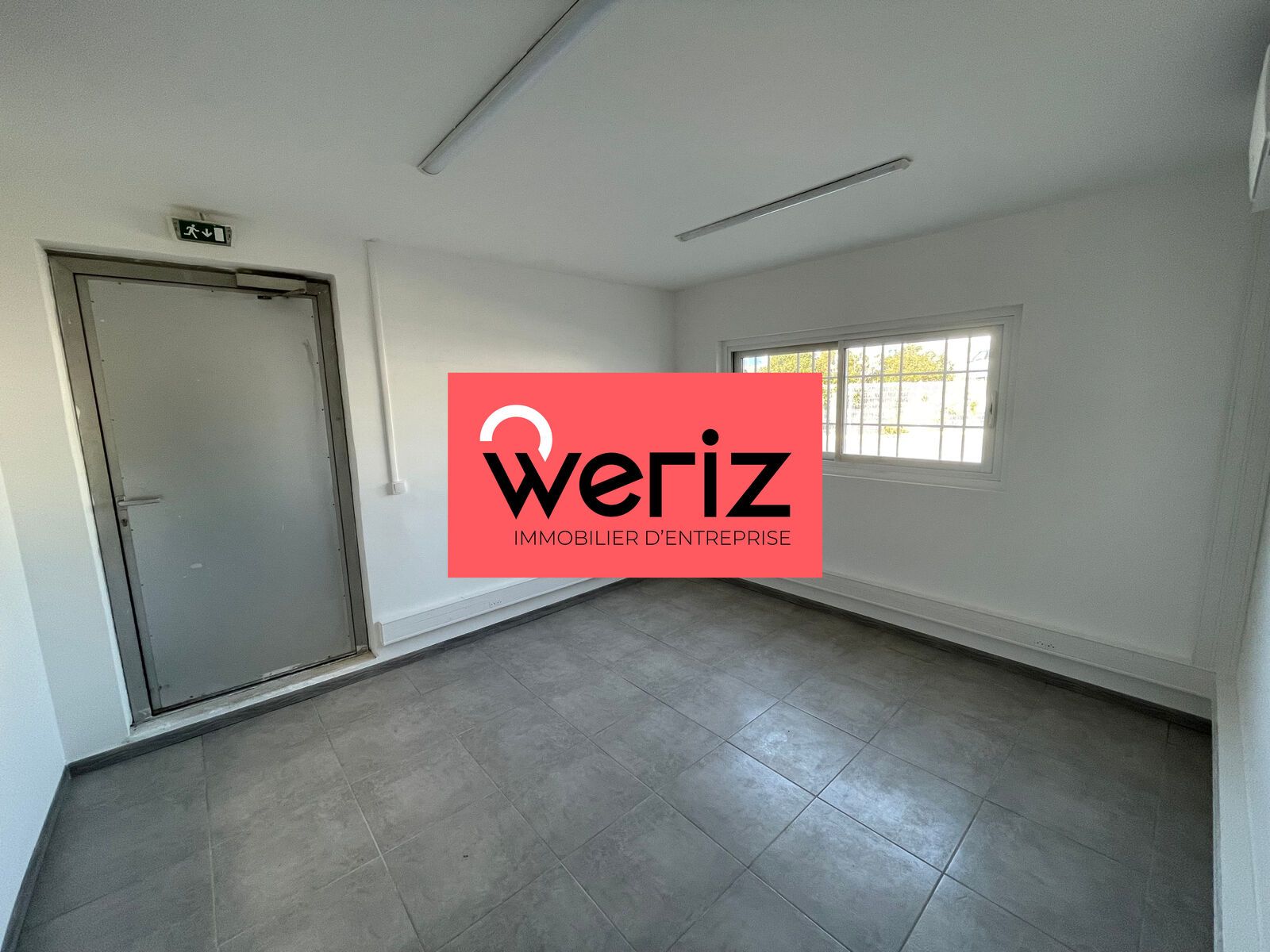 Location Entrepôt Vitrolles 13127