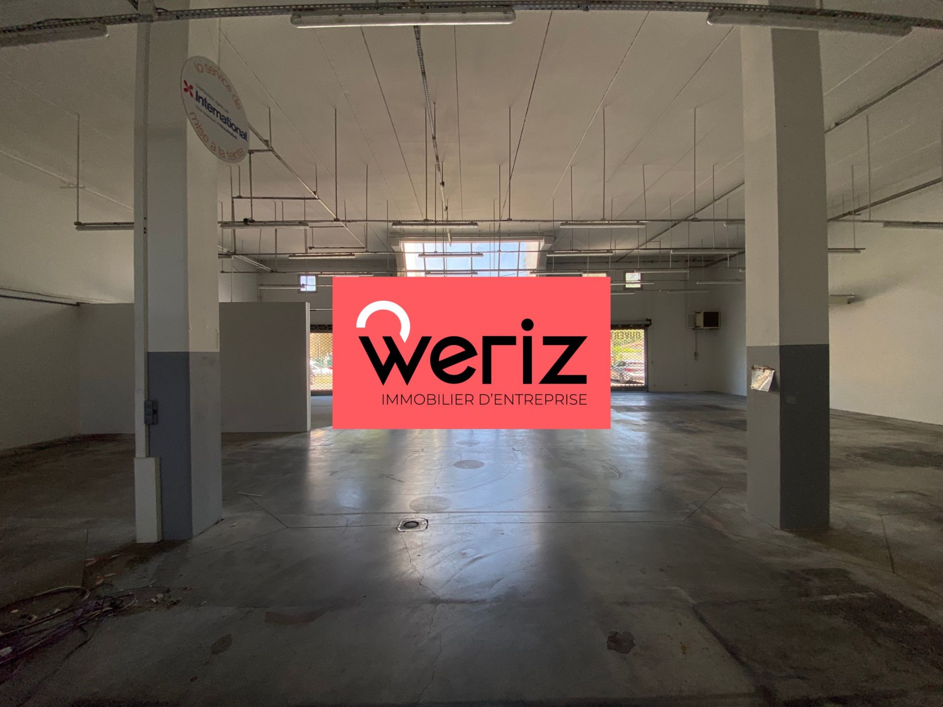 Location Entrepôt Aubagne 13400