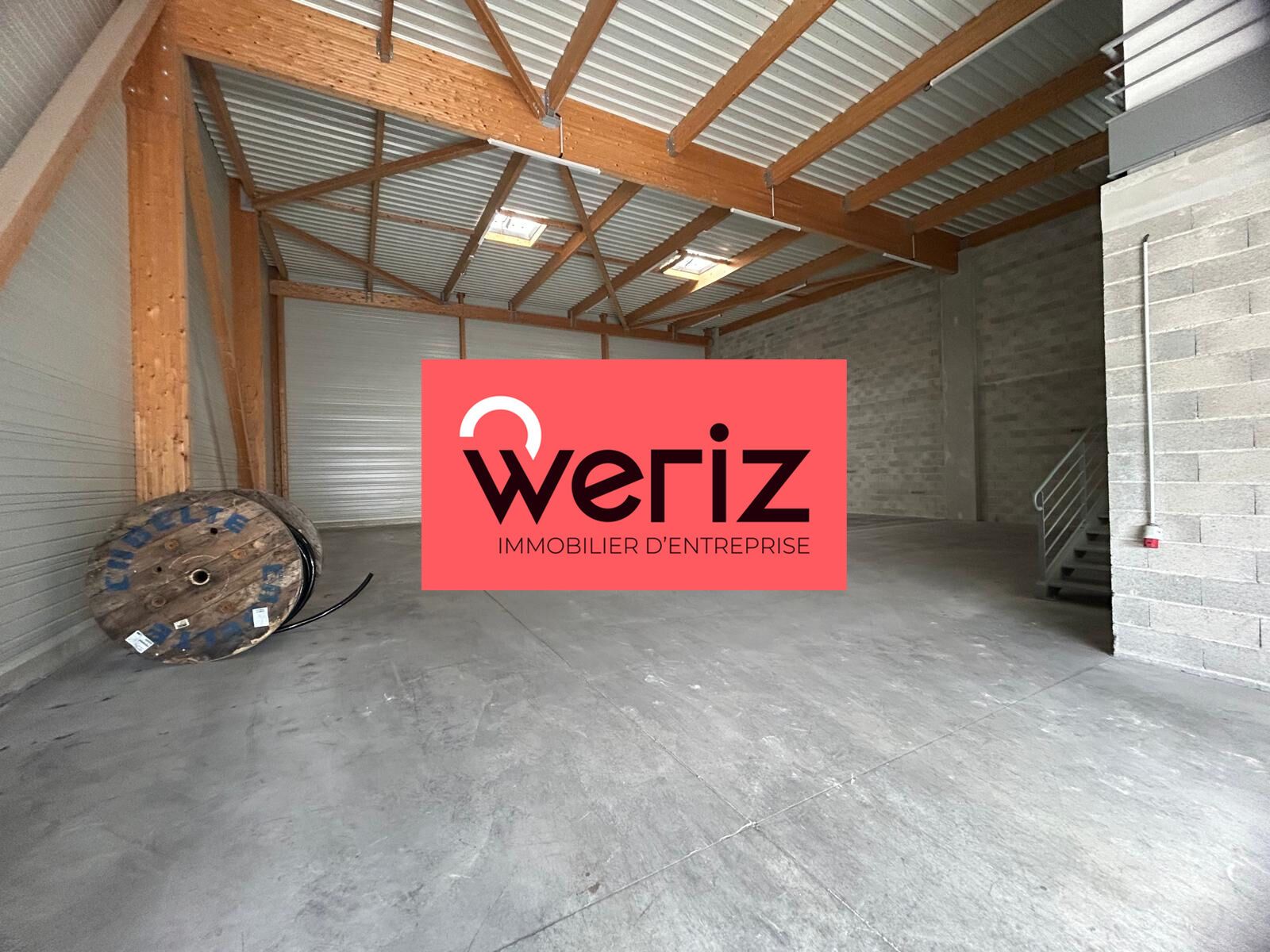 Location Entrepôt Vitrolles 13127