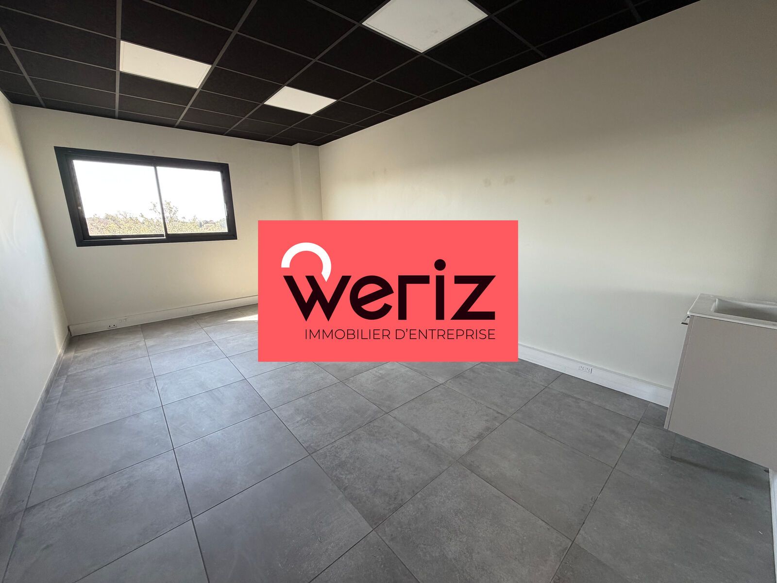 bureaux en location sur SAINT CANNAT (13760)