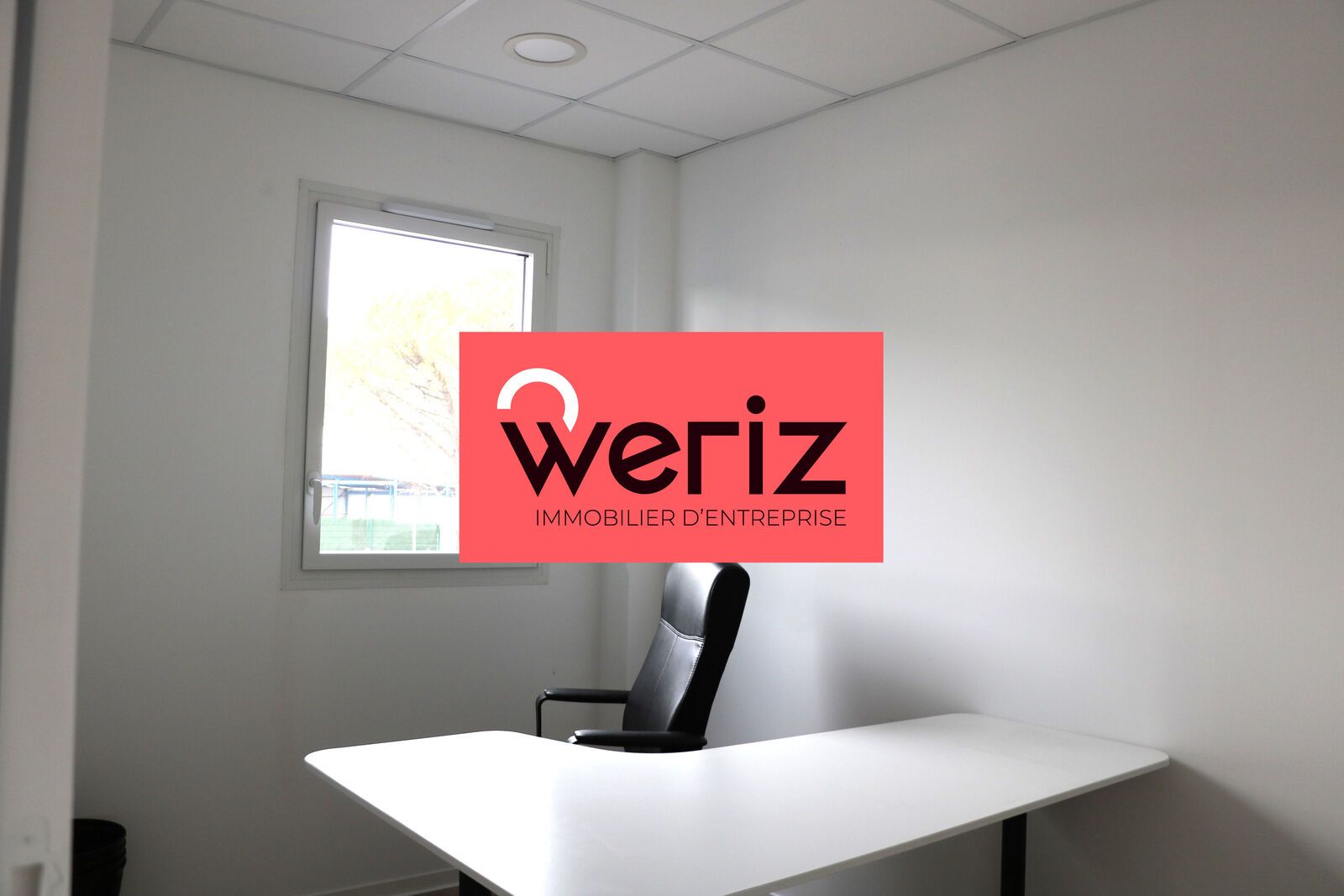 Location Entrepôt Rousset 13790