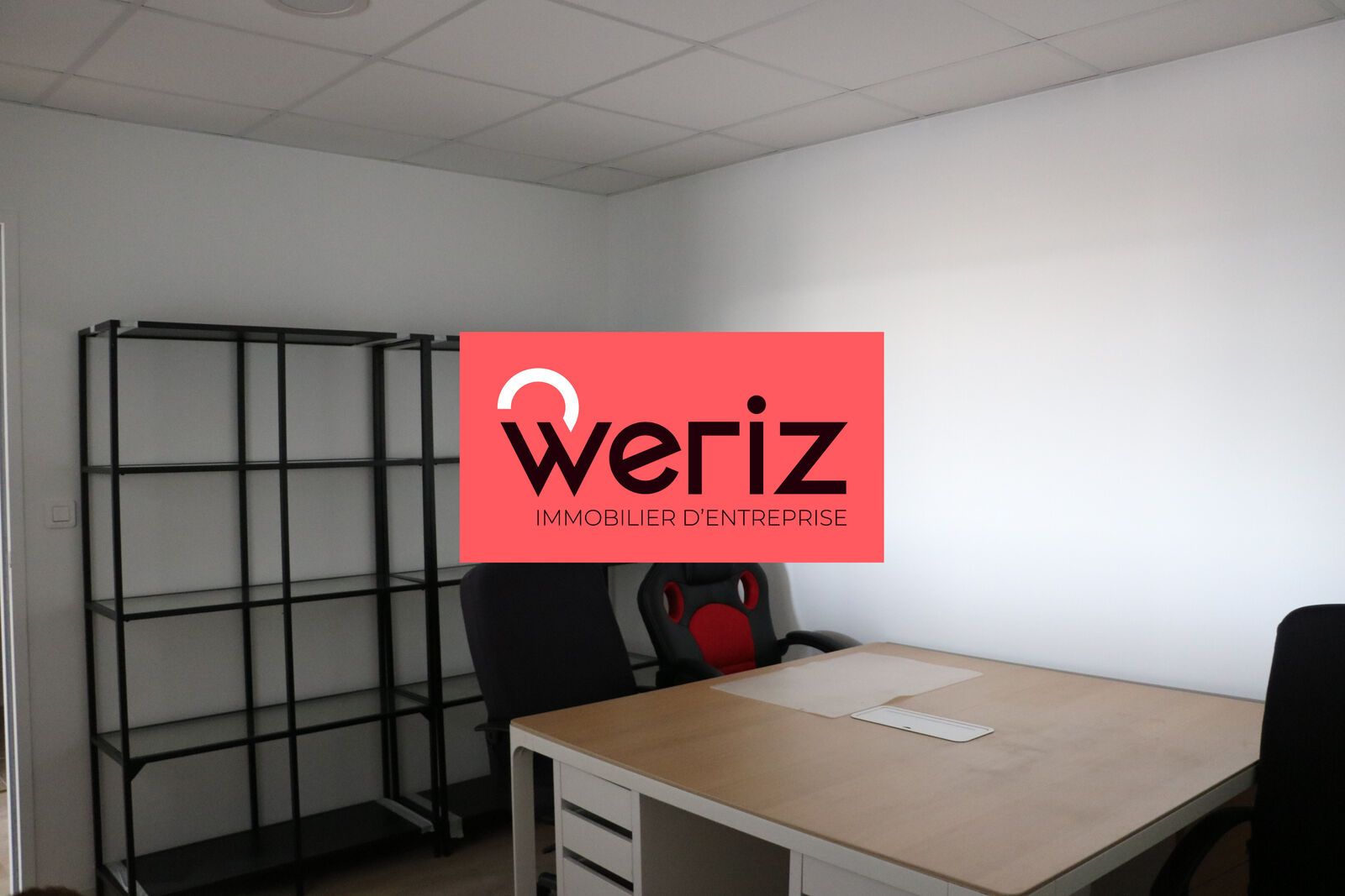 Location Entrepôt Rousset 13790