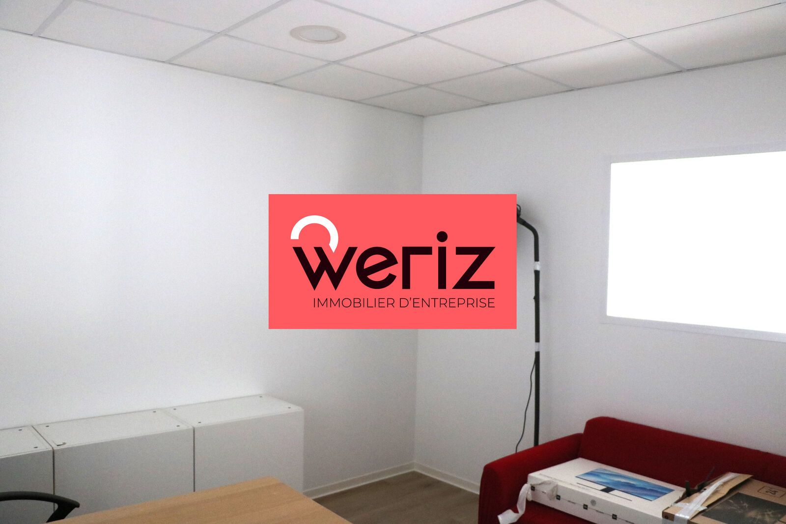 Location Entrepôt Rousset 13790