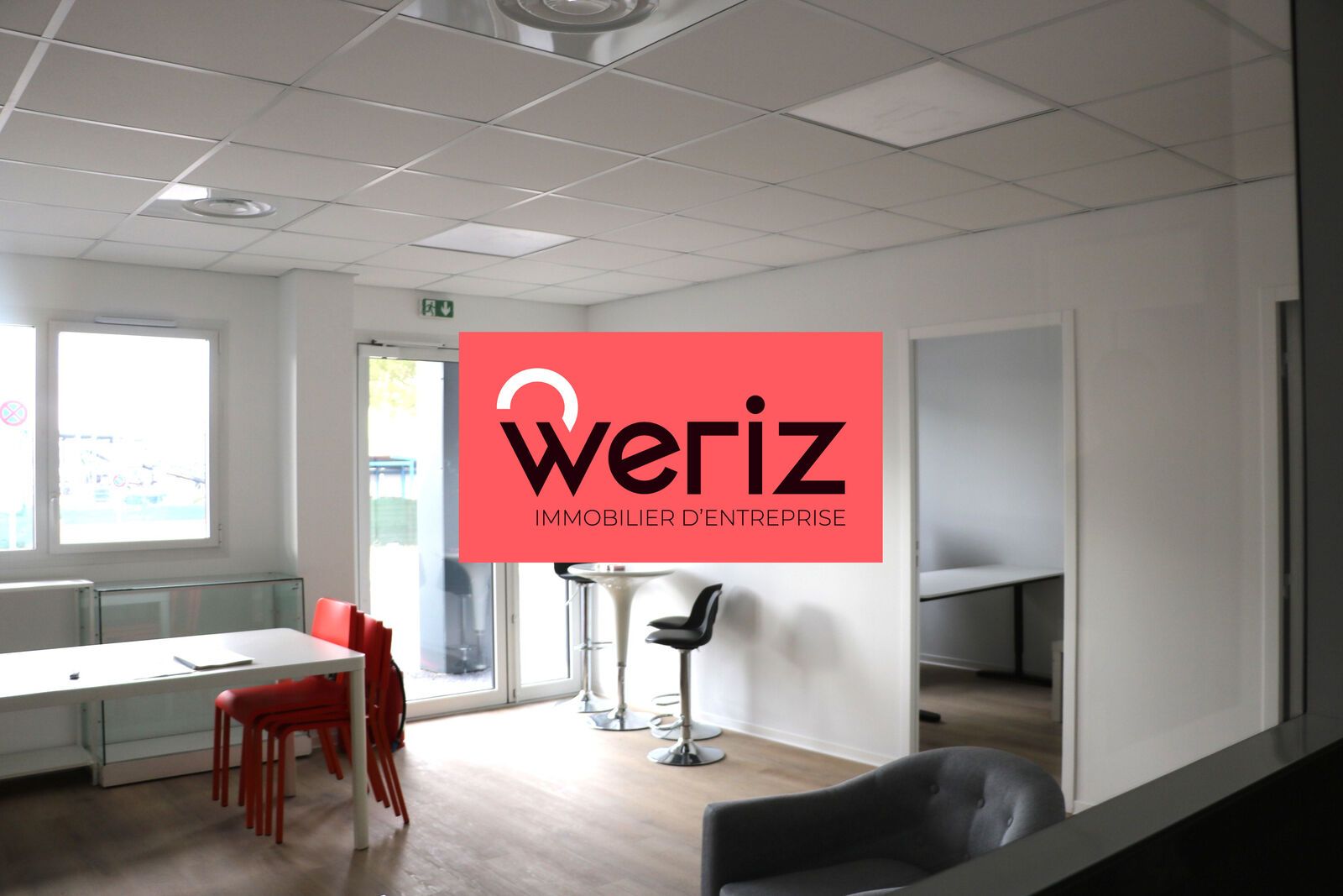 Location Entrepôt Rousset 13790