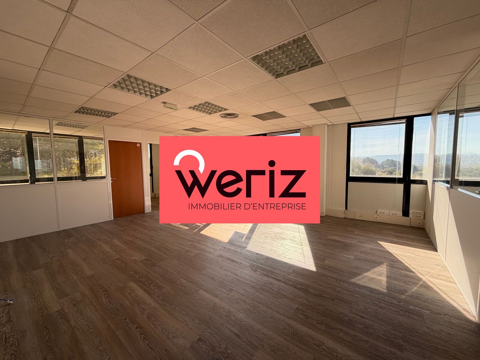 bureaux en location sur VITROLLES (13127)