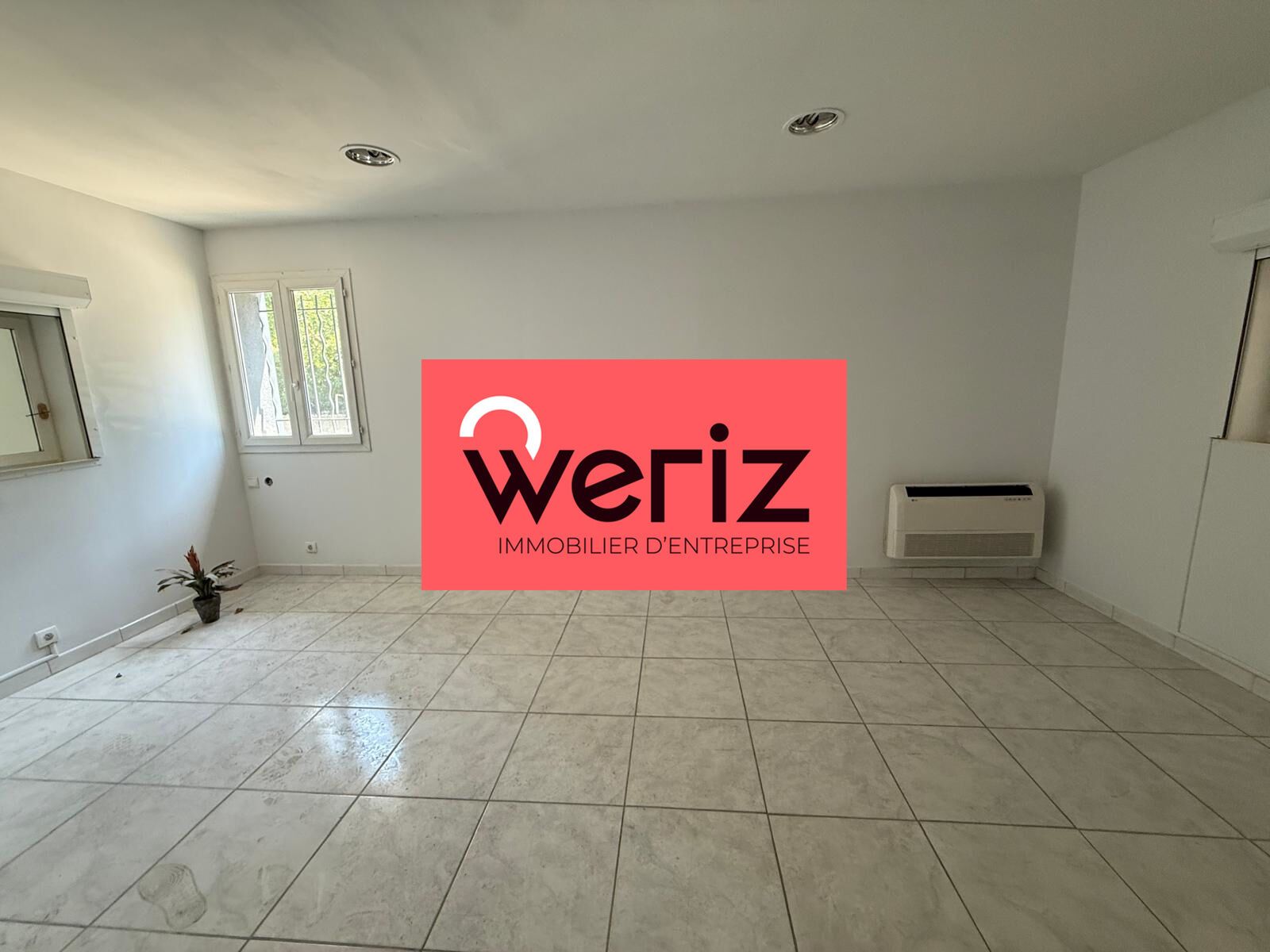 Location Entrepôt Aubagne 13400