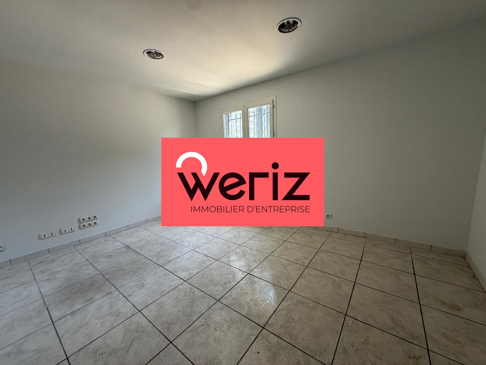 Location Entrepôt Aubagne 13400